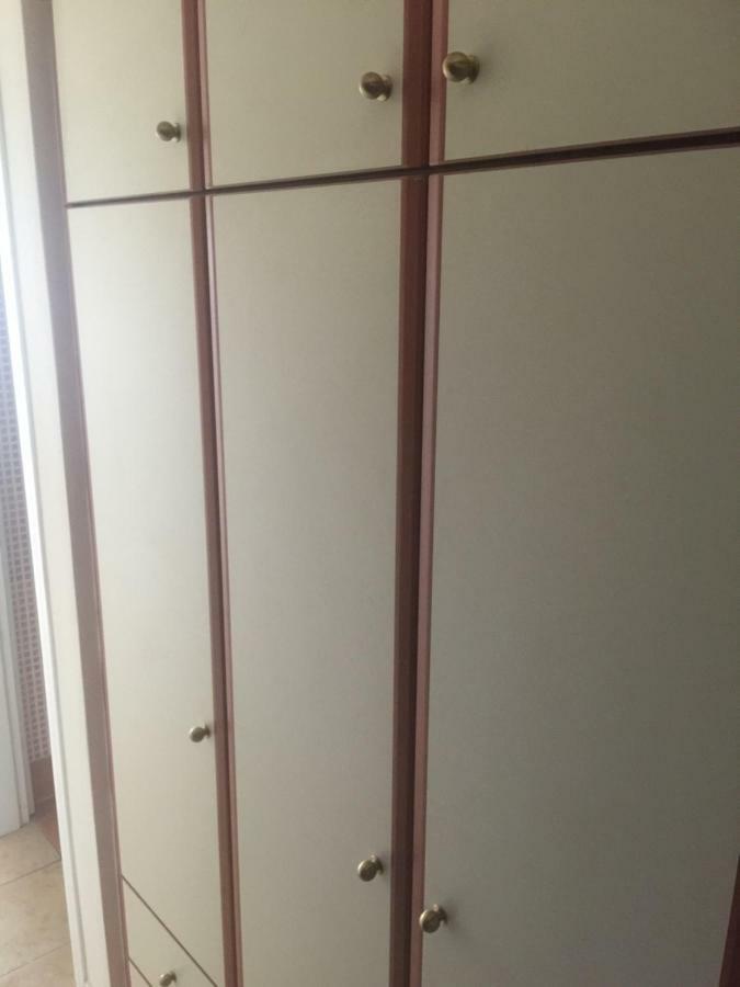 Studio By The Train Station Лариса Екстериор снимка